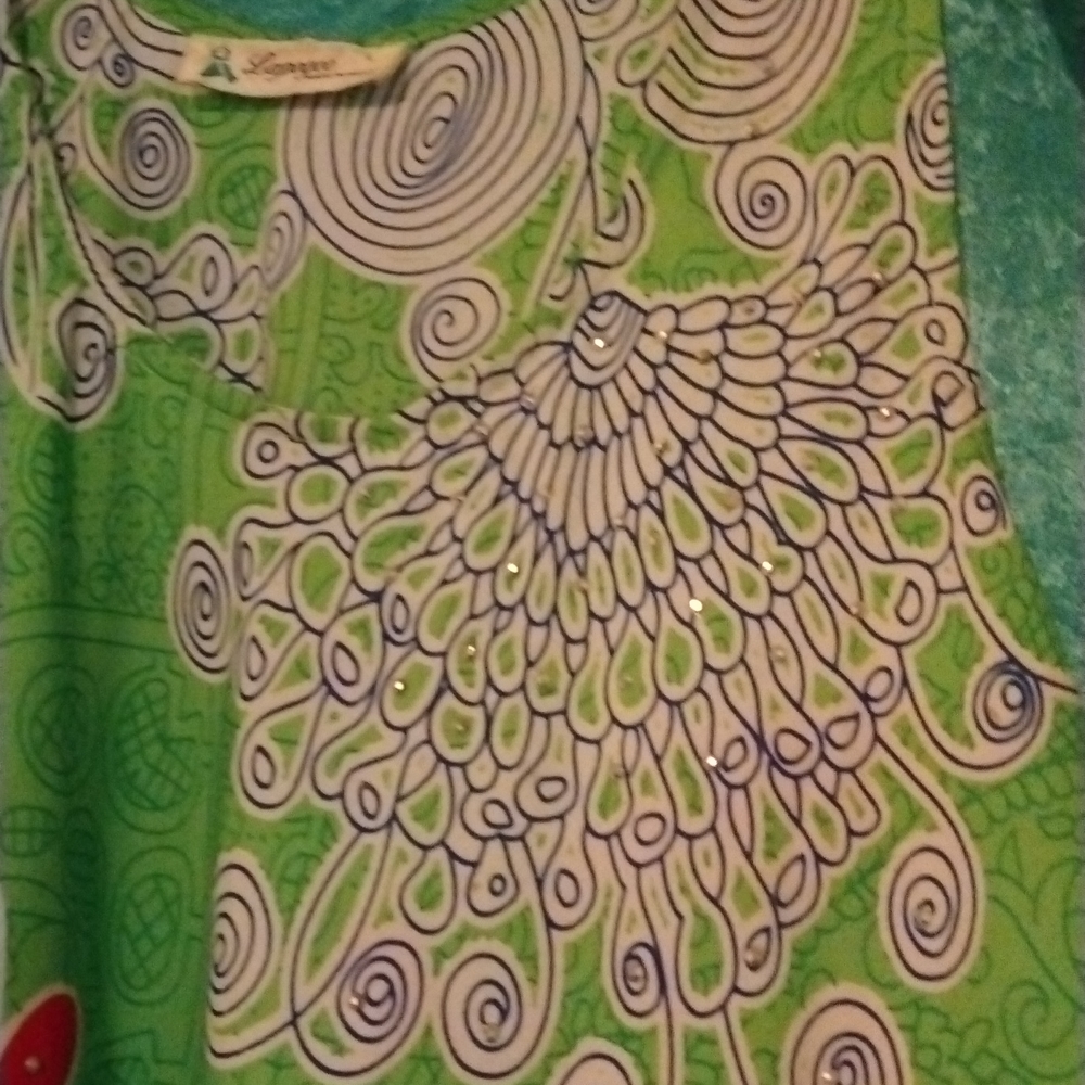 Dress - Picture 2 of 8